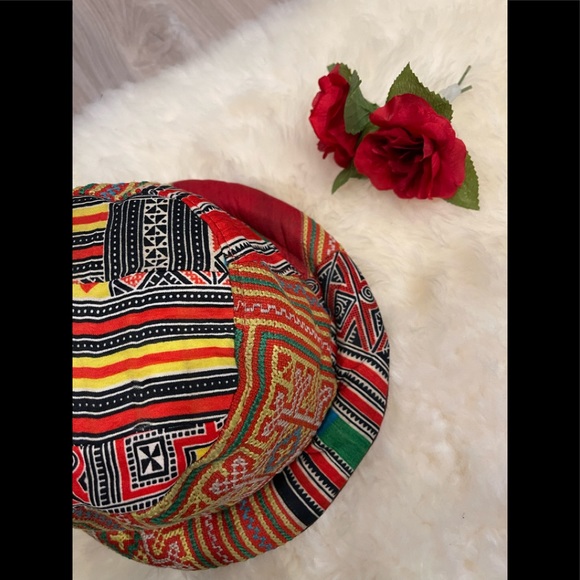 Patchwork Printed Hat - Picture 3 of 8